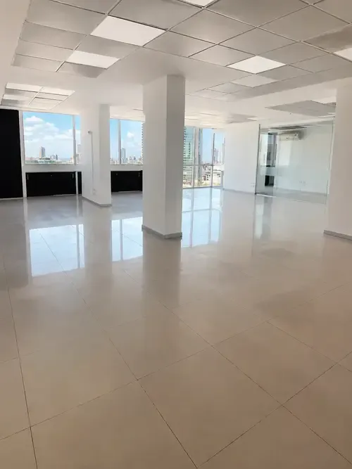 Foto 5 de Oficina en Alquiler | Torre Duo – Equipetrol
