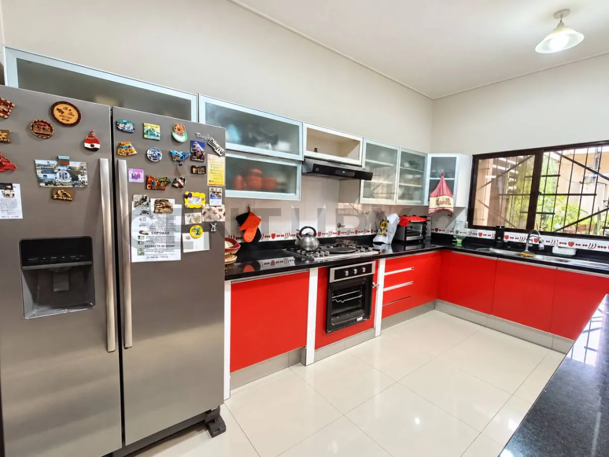 Foto 4 de Casa amplia en Zona Este