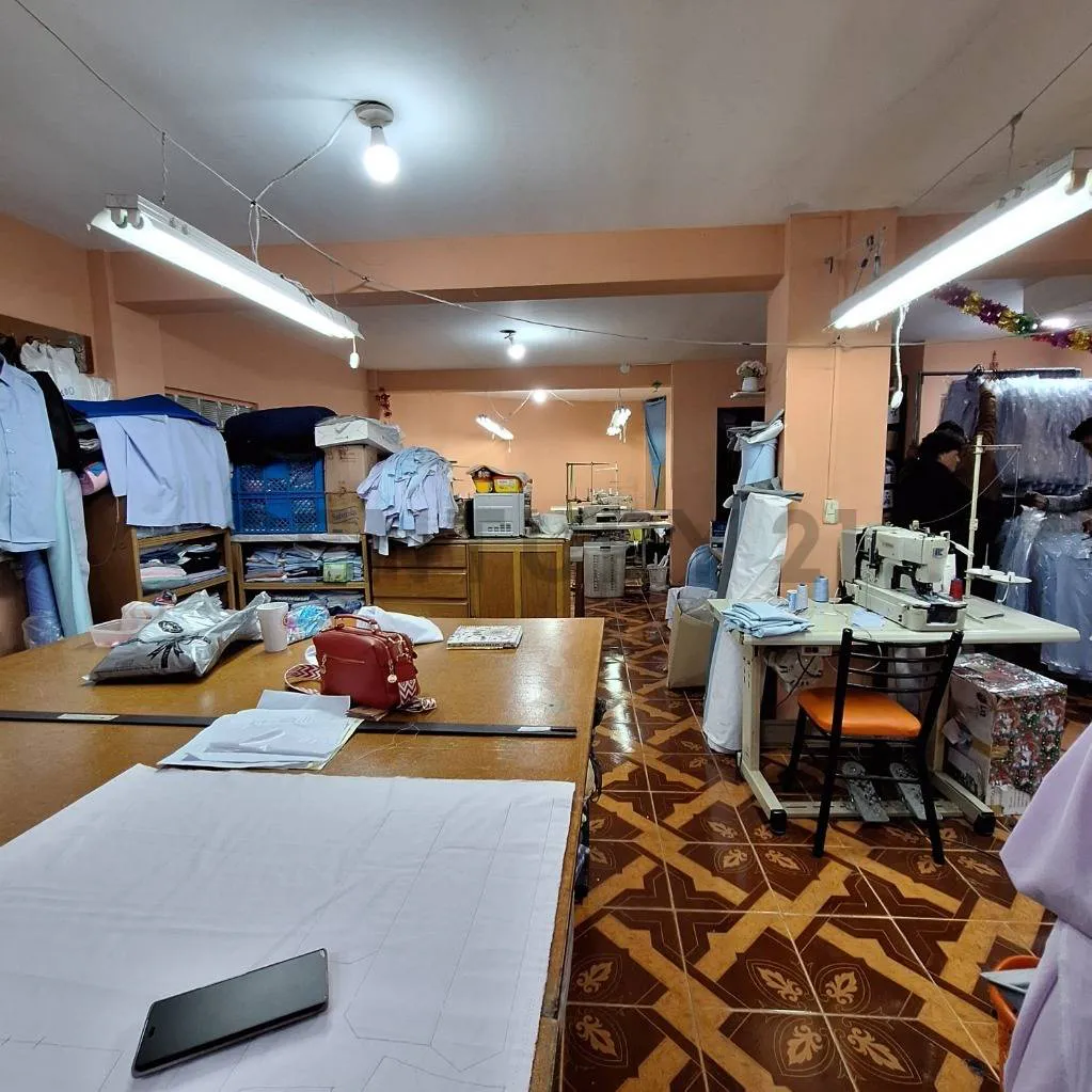Foto 5 de Venta de Taller, Deposito o Salon de Eventos Centro de La Paz