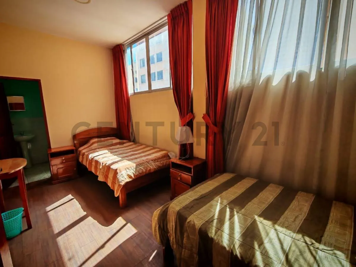 Foto 3 de Edificio en Venta Totalmente Amoblado para Funcionar Como Hostal