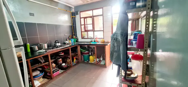 Foto 10 de 📍 ¡Ubicación Privilegiada❗ Hermosa Casa en Venta a Pasos de La Av. Colcapirhua (Zona Sumumpaya)