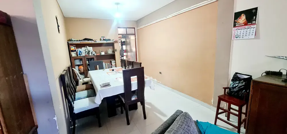 Foto 6 de 📍 ¡Ubicación Privilegiada❗ Hermosa Casa en Venta a Pasos de La Av. Colcapirhua (Zona Sumumpaya)
