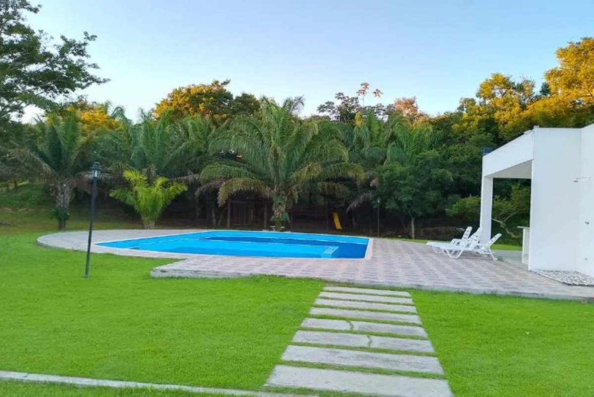 Foto 6 de Terreno en venta Urbanización Cerrada Bella Flor - Urubo