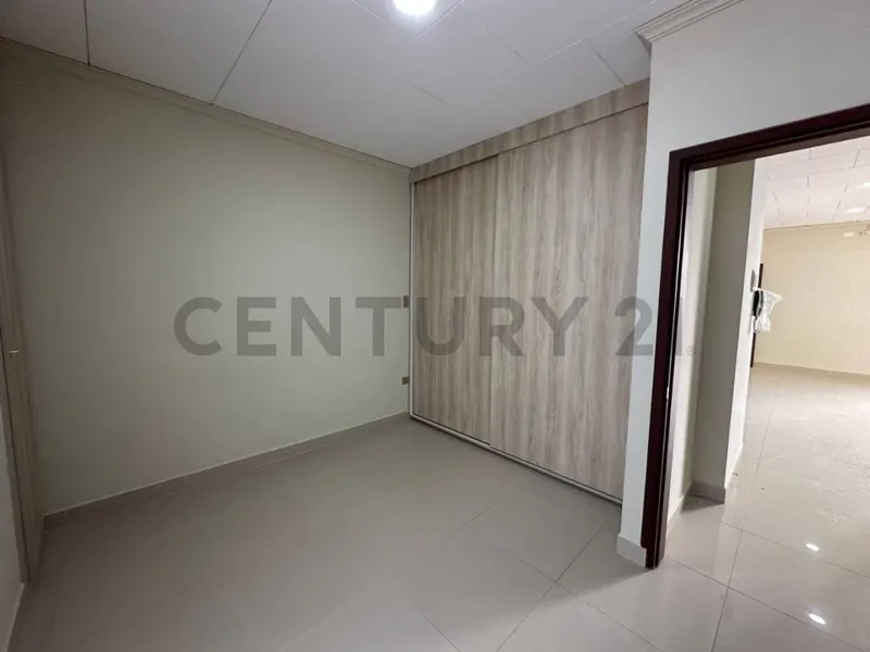 Foto 10 de Departamento en Alquiler – Edificio Carlos