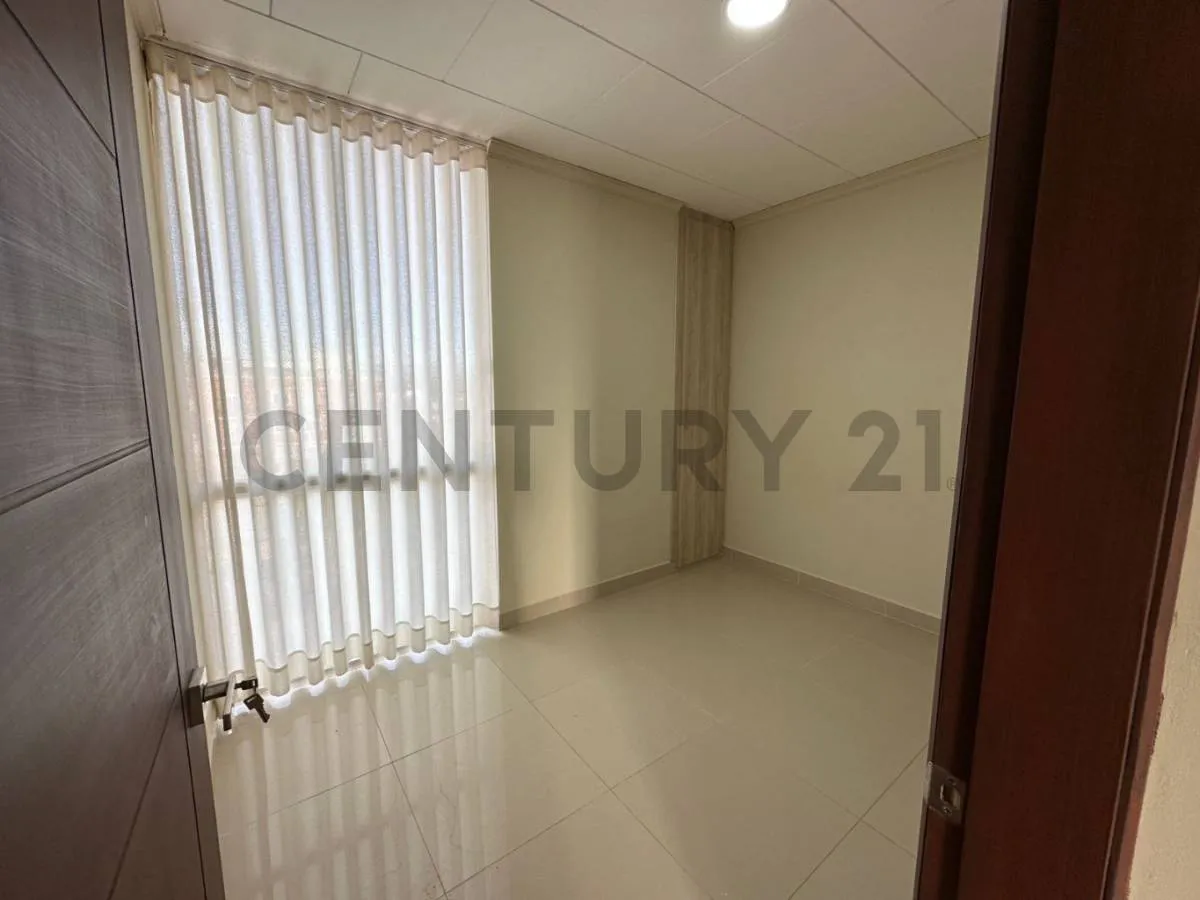 Foto 12 de Departamento en Alquiler – Edificio Carlos