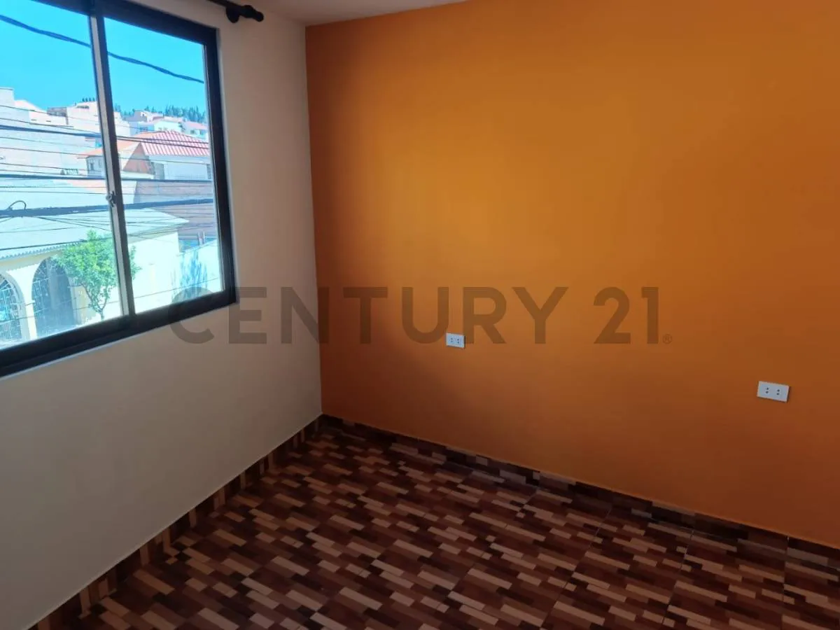 Foto 4 de Departamento en Alquiler, Zona Hospital Jaime Mendoza, Sucre