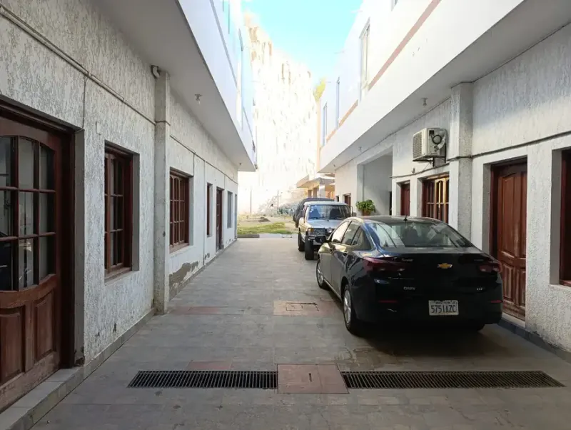 Foto 15 de Casa Amplia en Venta – Barrio Germán Busch