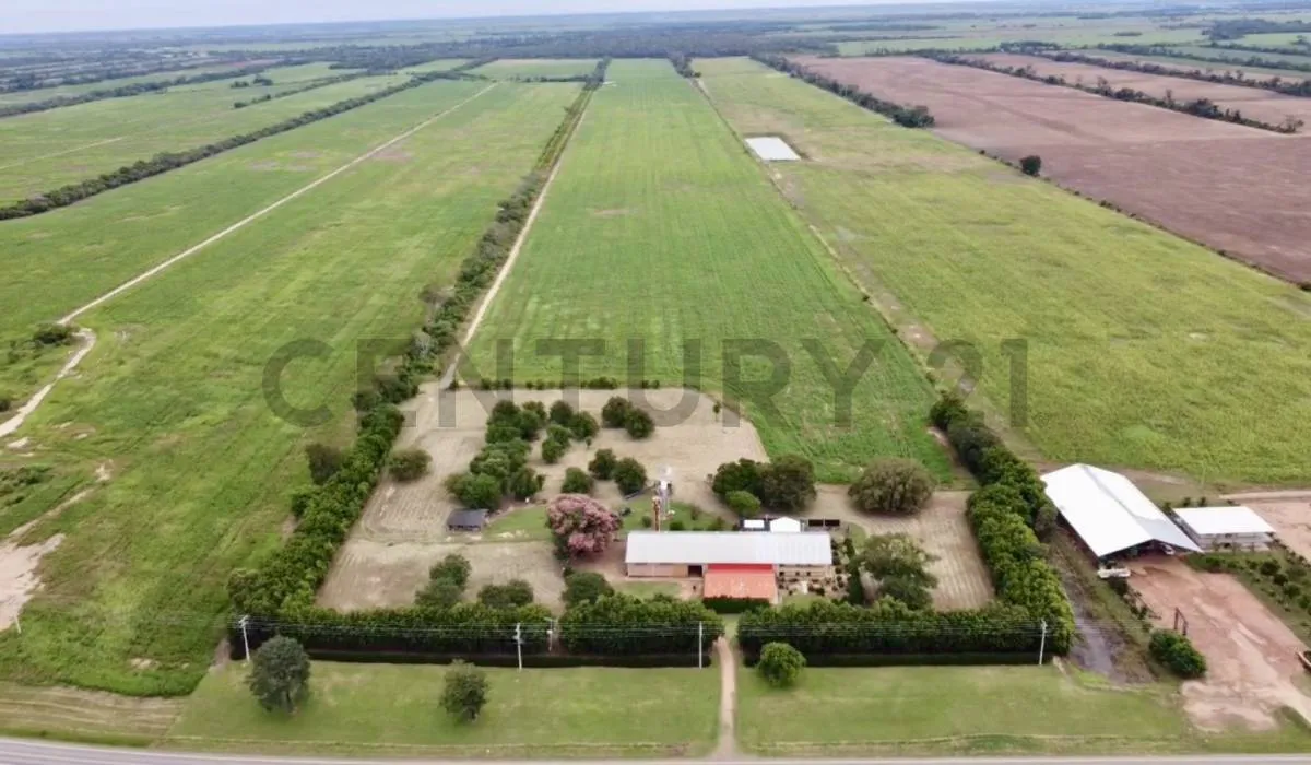 Foto 2 de Propiedad Agricola-Ganadera de 52.8 Ha en Venta Sobre Carretera