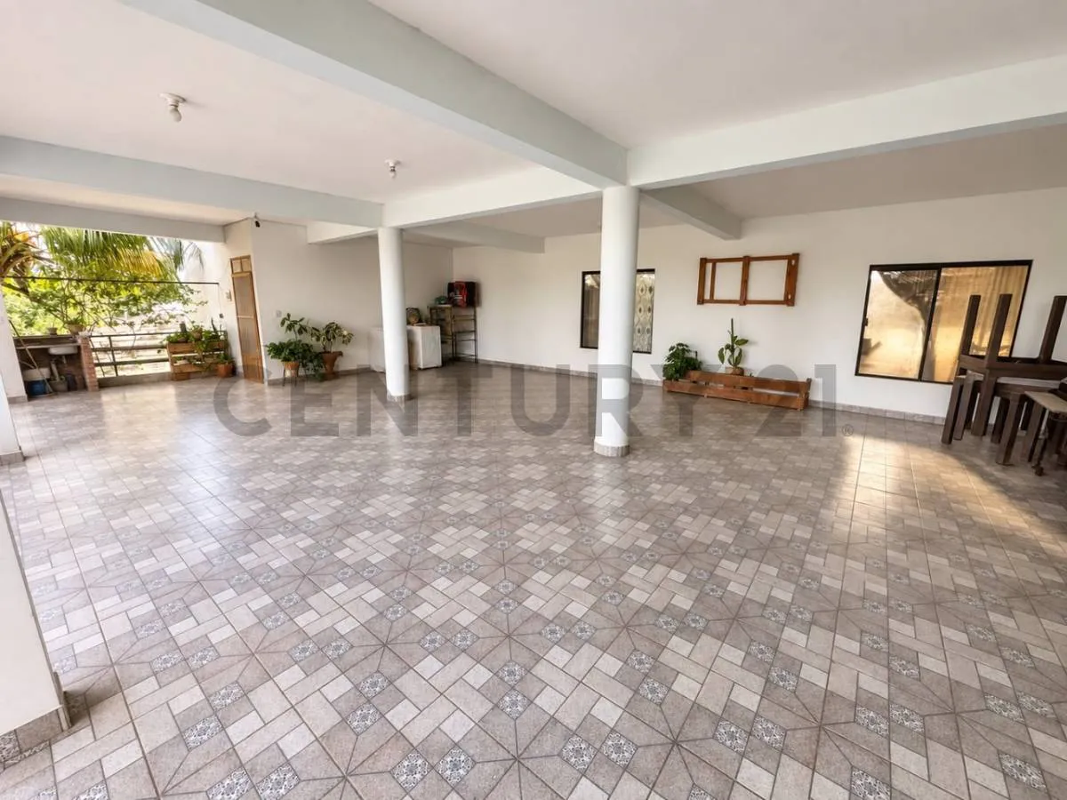 Foto 10 de Balneario y Casa Comercial en Venta