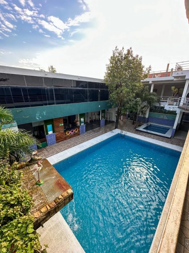 Foto 3 de Balneario y Casa Comercial en Venta