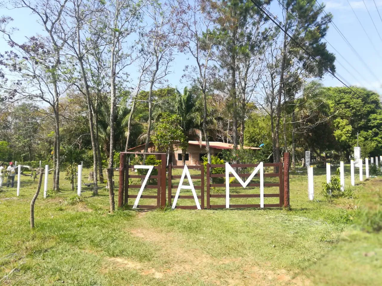 Foto 1 de En Venta Quinta Tel 73976078 Ubicada en la localidad La Arboleda