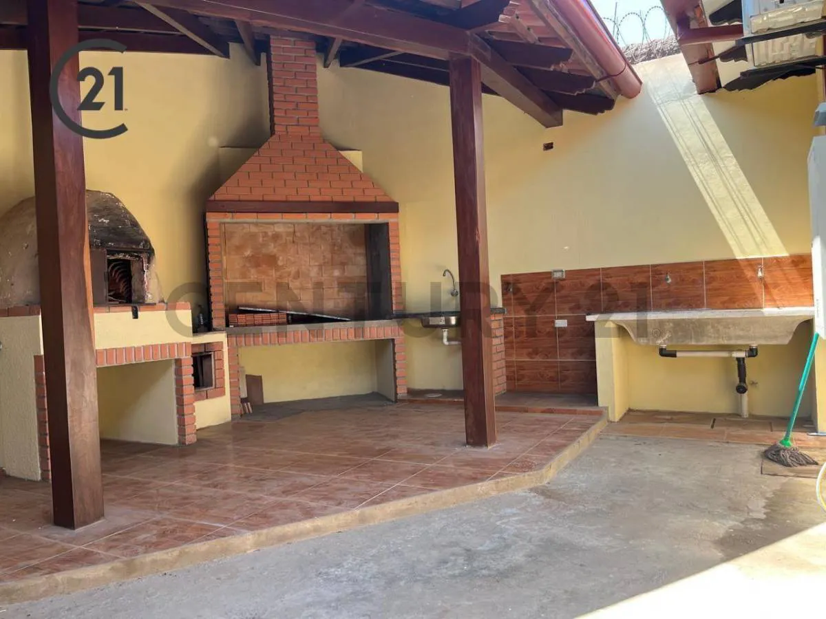 Foto 20 de Casa en Alquiler Zona Este Av Virgen de Lujan y 6to Anillo