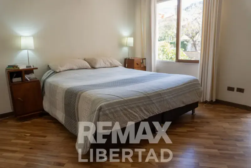 Foto 8 de Hermosa casa en Urbanización en Venta