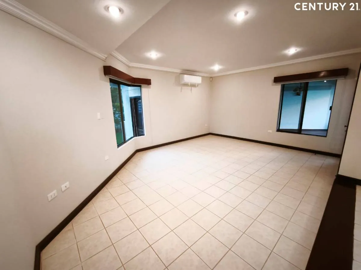 Foto 4 de CASA EN VENTA DENTRO DE CONDOMINIO,ZONA NORTE