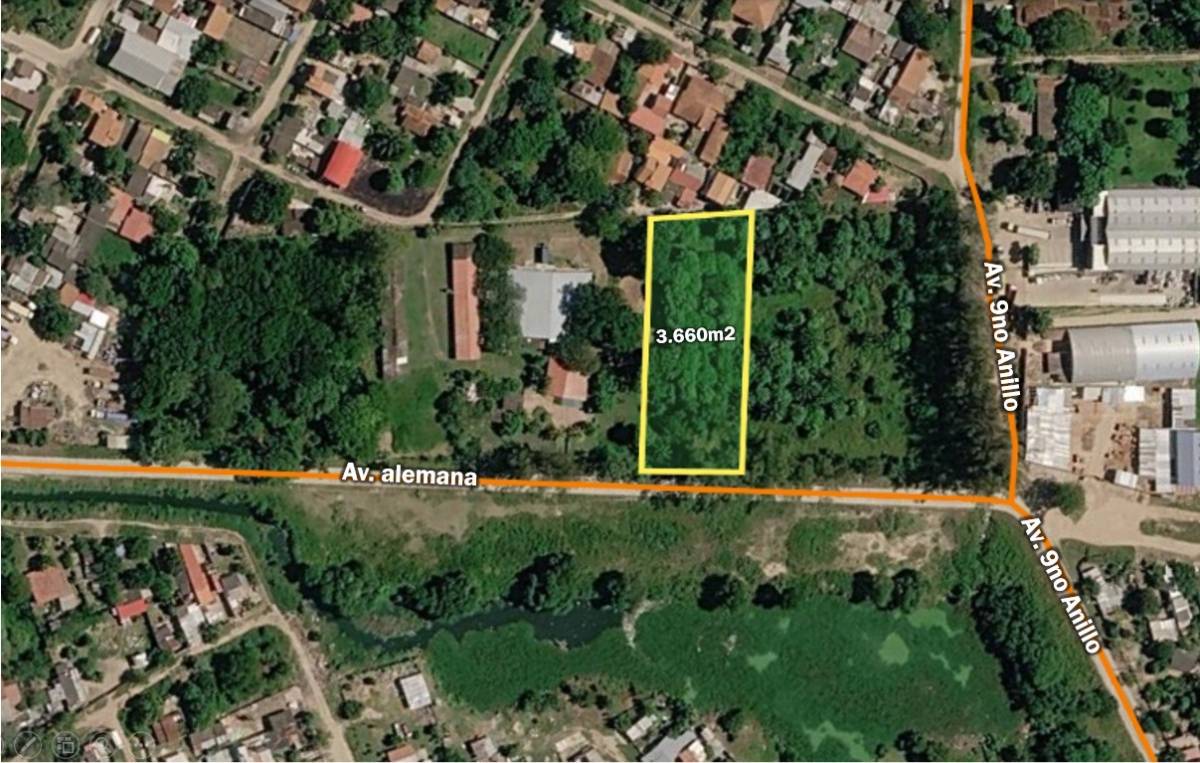 Foto 7 de Terreno Rustico en Venta, sobre avenida