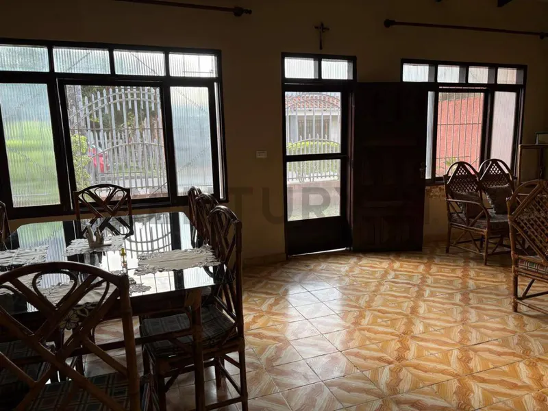 Foto 16 de En Montero Casa en Venta Calle La Paz, a solo 2 cuadras y media de la avenida