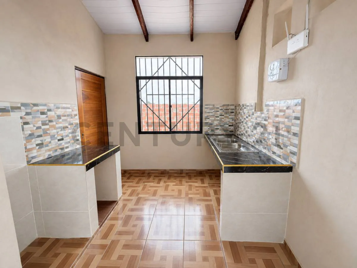 Foto 2 de Atractiva Vivienda en Venta con Documentacion al Dia
