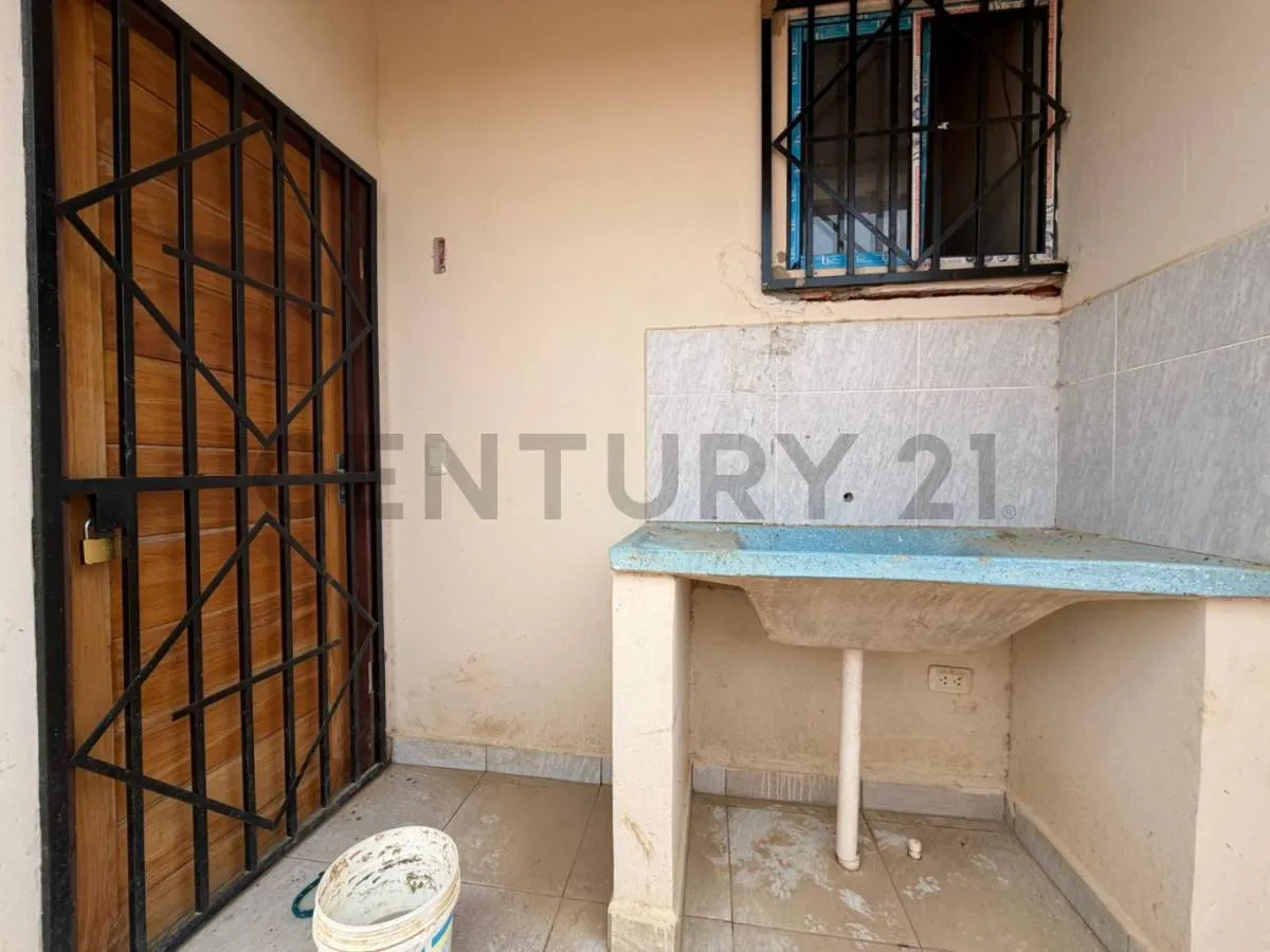 Foto 6 de Atractiva Vivienda en Venta con Documentacion al Dia