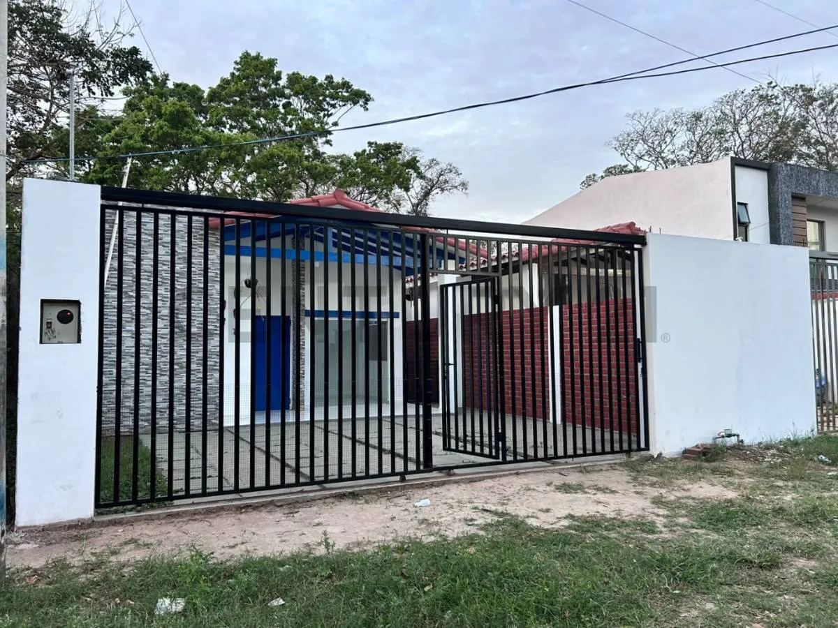 Foto 2 de Casa en Venta 3 Dormitorios Zona Carretera Cotoca Km 13 Barrio Mapaiso Este