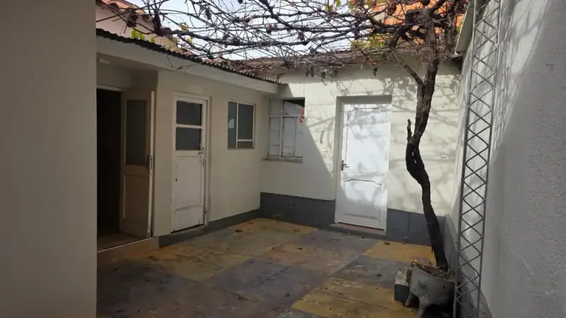Foto 11 de Venta de Edificio Comercial Centrico, Frente a La Plaza Sucre, Tarija