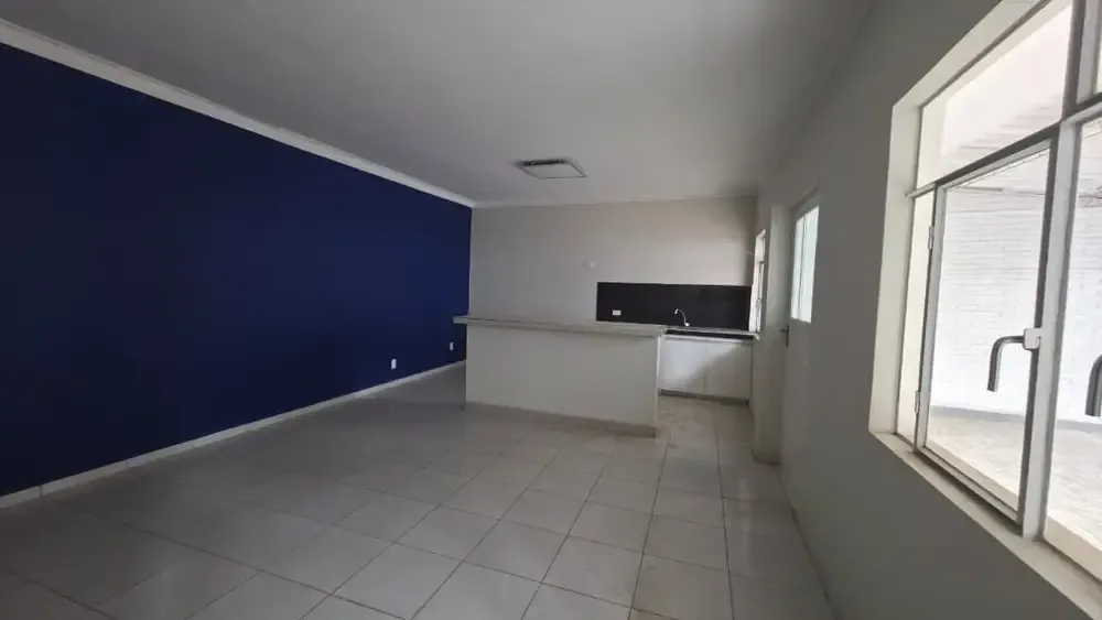 Foto 14 de Venta de Edificio Comercial Centrico, Frente a La Plaza Sucre, Tarija
