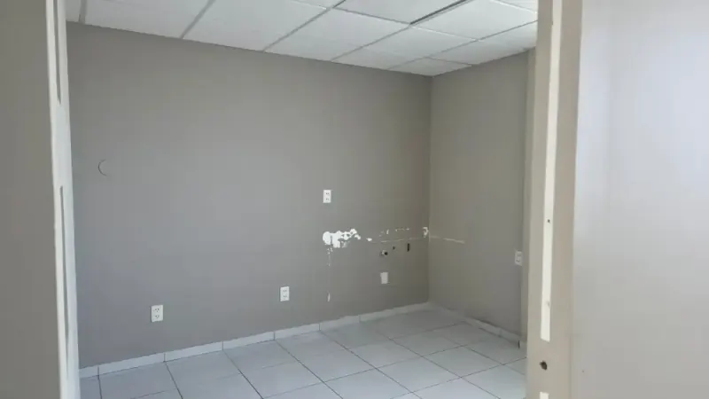 Foto 16 de Venta de Edificio Comercial Centrico, Frente a La Plaza Sucre, Tarija