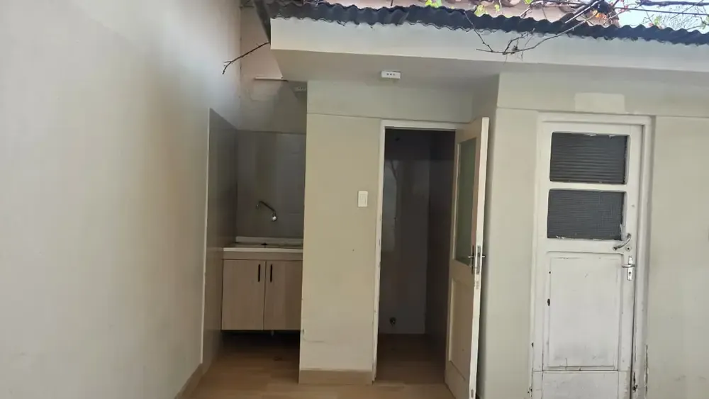 Foto 10 de Venta de Edificio Comercial Centrico, Frente a La Plaza Sucre, Tarija