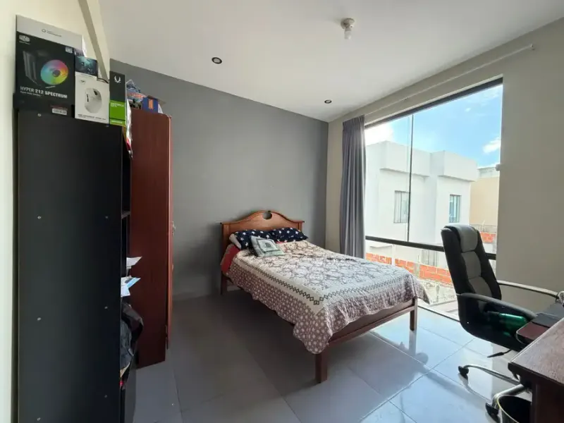Foto 9 de Casa Moderna en Zona Residencial Tablada – Tarija, Bolivia