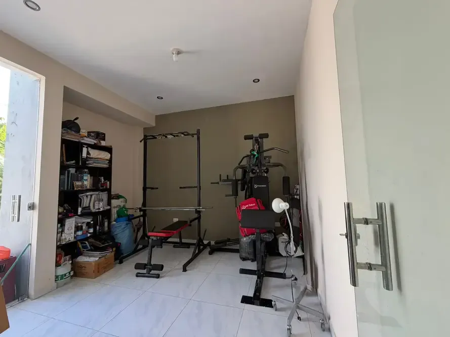 Foto 5 de Casa Moderna en Zona Residencial Tablada – Tarija, Bolivia