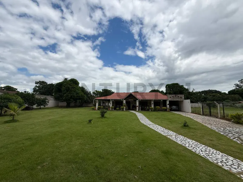 Foto 12 de Hermosa Quinta en venta en el Municipio de Saavedra