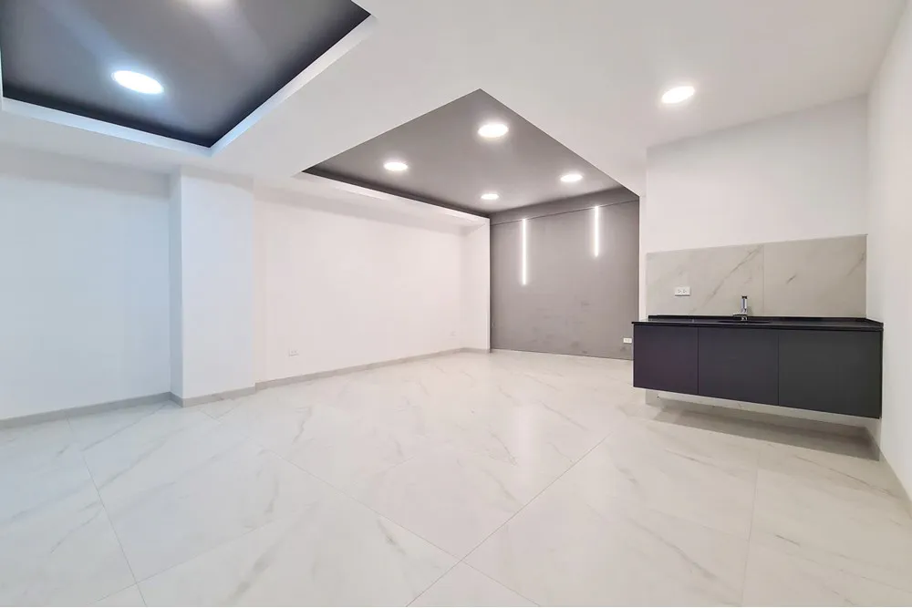 Foto 6 de En Venta - Local Comercial