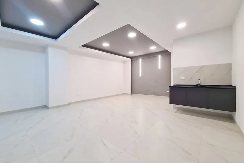 Foto 6 de En Venta - Local Comercial