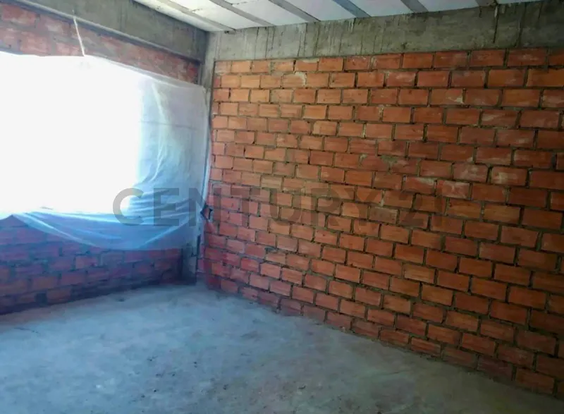 Foto 13 de Terreno con Casa y Gran Potencial de Inversión – a Media Cuadra de La Av. La Paz