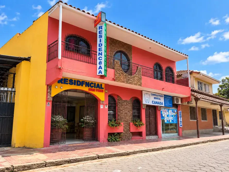 Foto 2 de Residencial Comercial en Venta Zona Los Pozos