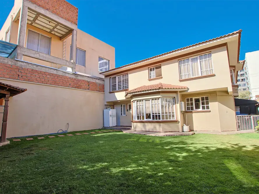 Foto 5 de 🏠 Casa en Venta - Zona Sarco - Cochabamba