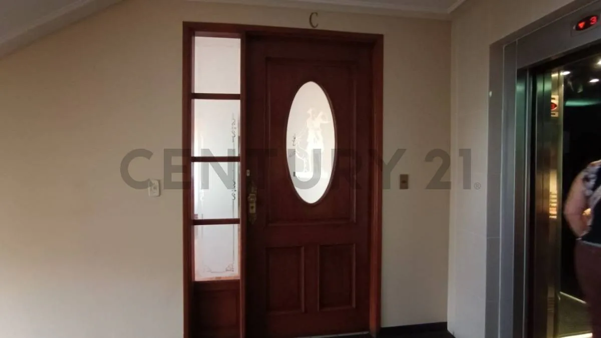 Foto 2 de Departamento de Dos Dormitorios en Alquiler Sobre Av. Oquendo