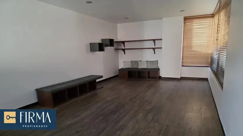 Foto 4 de Casa en Alquiler en Calacoto