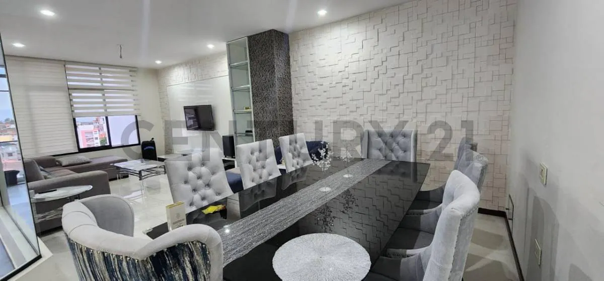 Foto 1 de Departamento de Lujo en Venta