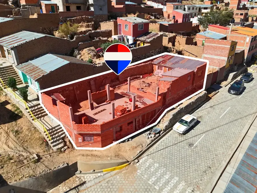 Foto 1 de Casa en venta en Alto Oruro: inversión, amplitud y ubicación estratégica