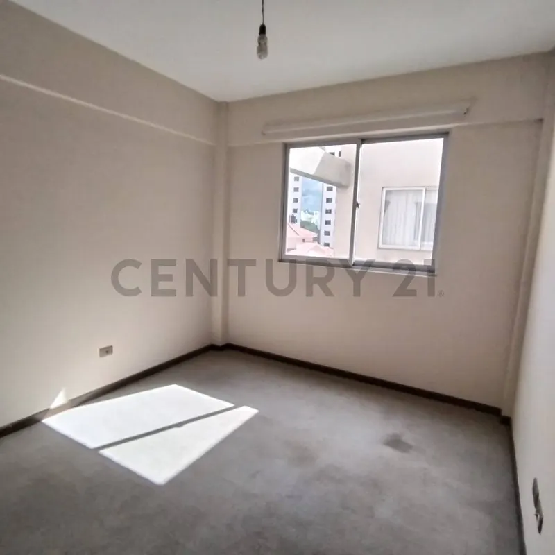 Foto 7 de Departamento en Venta – Zona Sarcobamba
