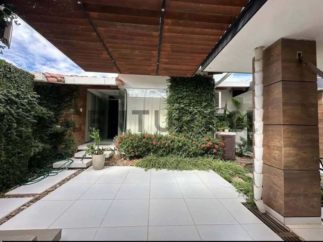 Foto 20 de Hermosa casa en venta en urb chaparral