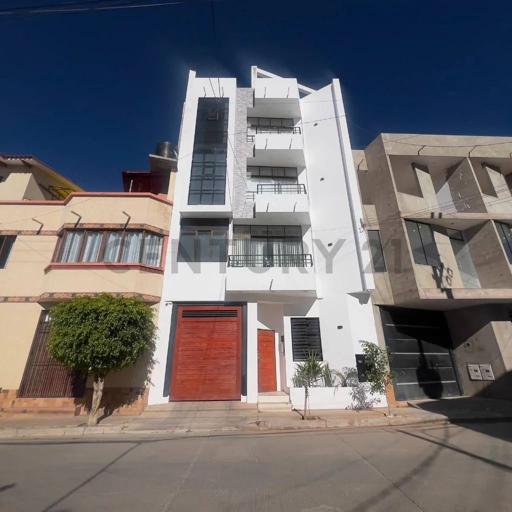 Foto 1 de Departamento en Venta por Debajo del Avaluo T/C 7 Bs