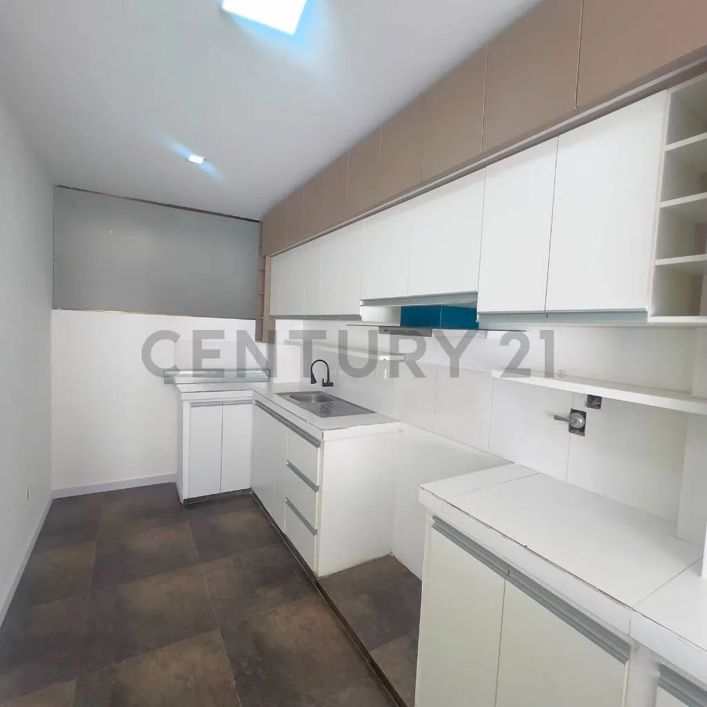 Foto 5 de Departamento en Venta por Debajo del Avaluo T/C 7 Bs