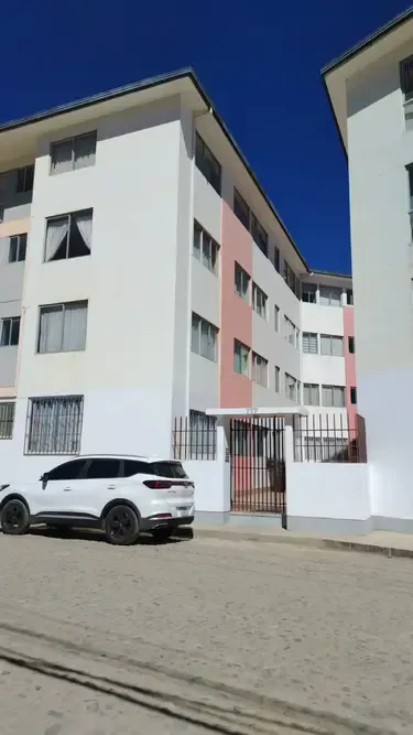 Foto 2 de Departamento en Venta de 3 Dormitorios con Parqueo y Baulera — Achumani