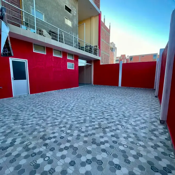 Foto 8 de 🏢 Amplio Ambiente de 200 M² en Alquiler Sobre Av. 6 de Agosto