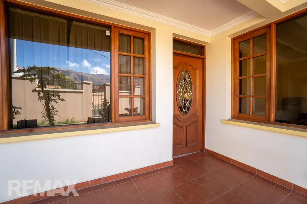 Foto 19 de Exclusiva Residencia en Venta – C/ Jesús Aguayo Zona Cala Cala