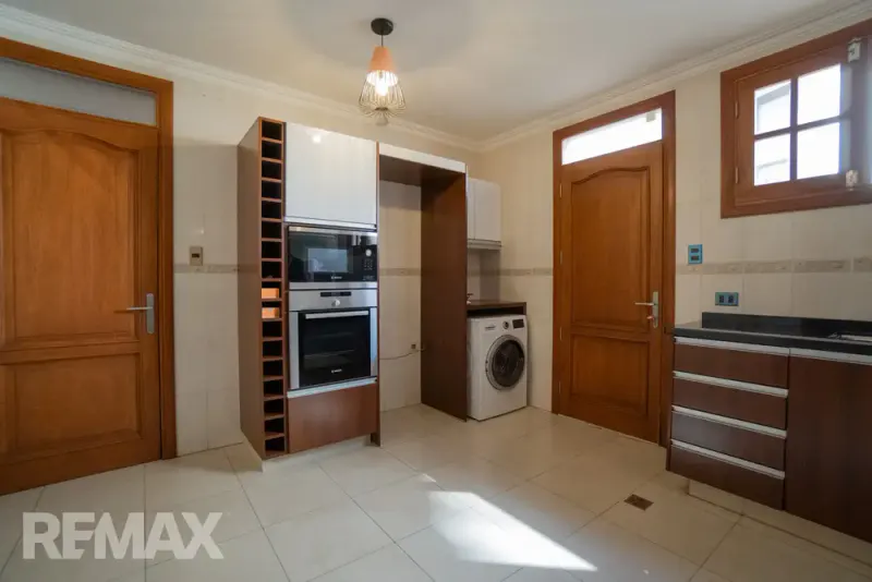 Foto 8 de Exclusiva Residencia en Venta – C/ Jesús Aguayo Zona Cala Cala