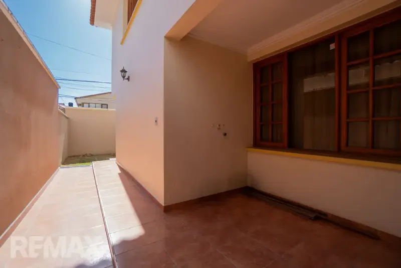 Foto 12 de Exclusiva Residencia en Venta – C/ Jesús Aguayo Zona Cala Cala