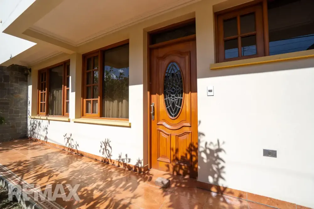 Foto 14 de Exclusiva Residencia en Venta – C/ Jesús Aguayo Zona Cala Cala