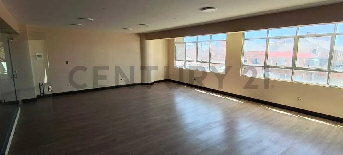 Foto 2 de Oficina Nueva a Estrenar #4 Piso 2 en Alquiler – Oscar Malls, El Alto